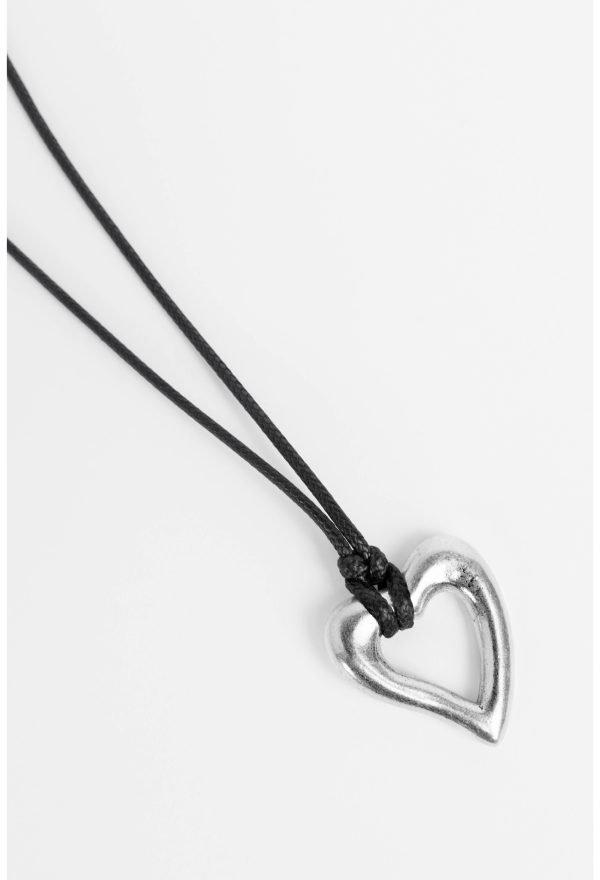 ABSTRACT HEART PENDANT NECKLACE - Image 2