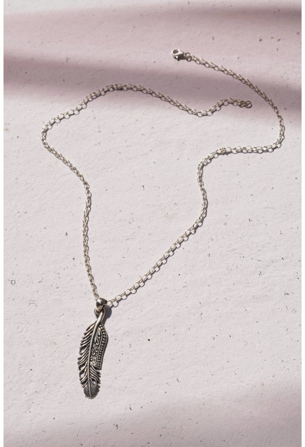 VIRTUOUS FEATHER NECKLACE - Image 3