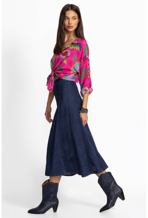 THE DENIM SKIRT - Image 2