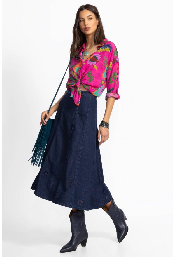 THE DENIM SKIRT - Image 3