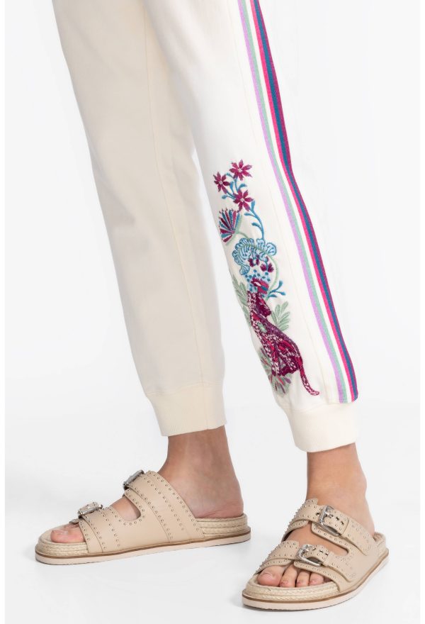STUDDED EVERYDAY BUCKLE SLIDE - Image 5