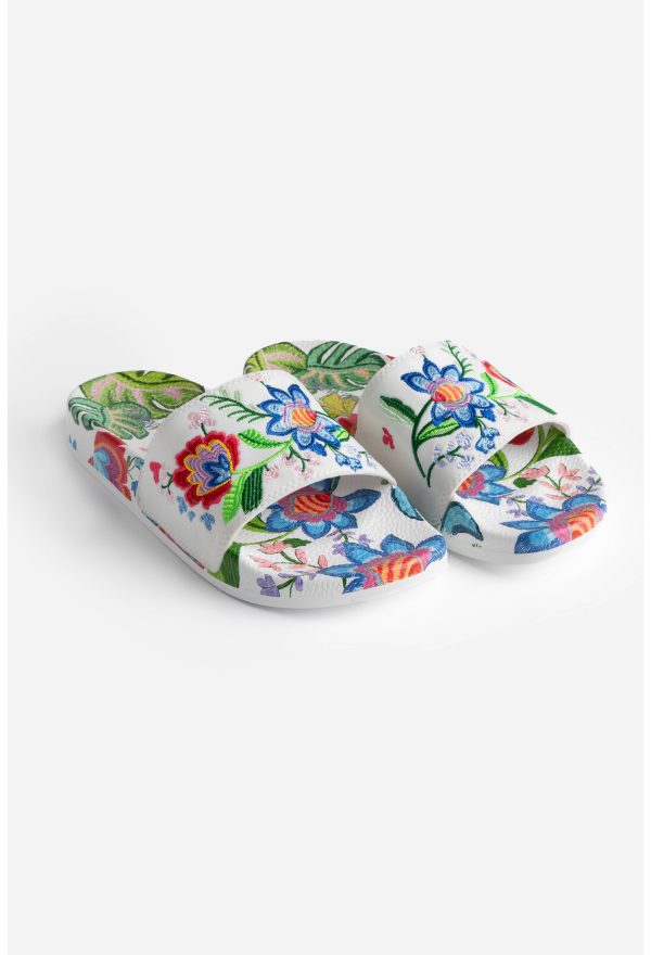 EMBROIDERED POOL SLIDE - Image 2