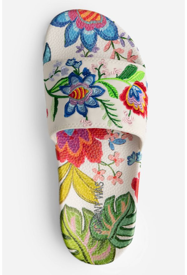 EMBROIDERED POOL SLIDE - Image 4