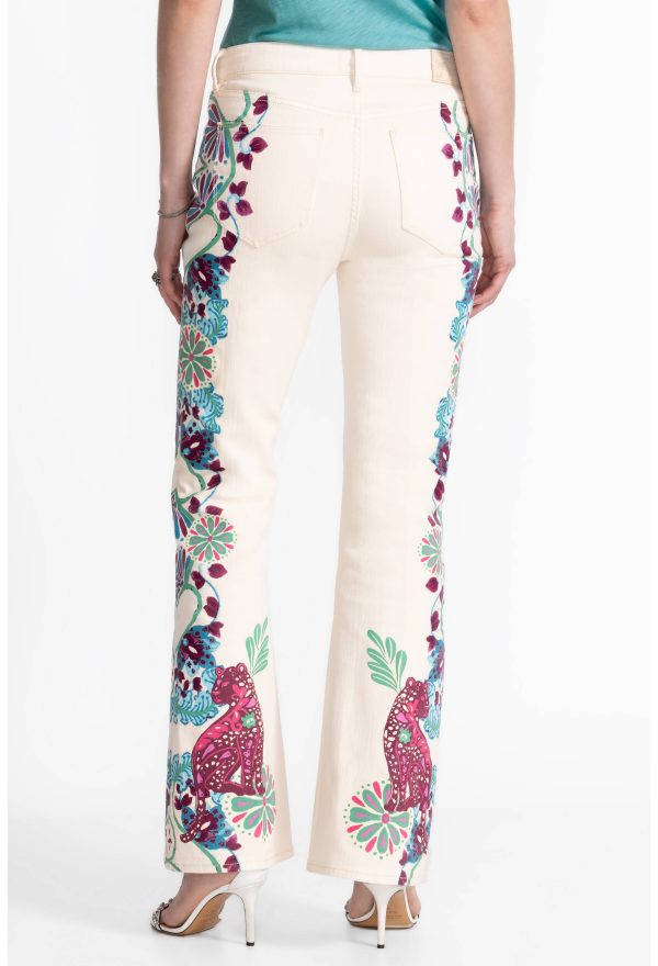 THE FLARE JEAN - Image 3