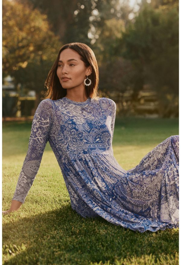 LONG SLEEVE MESH TIERED DRESS - Image 5