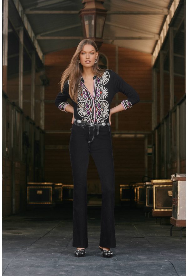 THE JANIE FAVORITE BUTTON FRONT SHIRT - Image 5